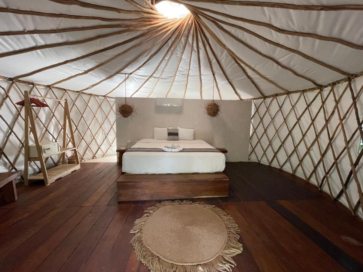 Huaya Camp Apartment Плая дел Кармен Екстериор снимка