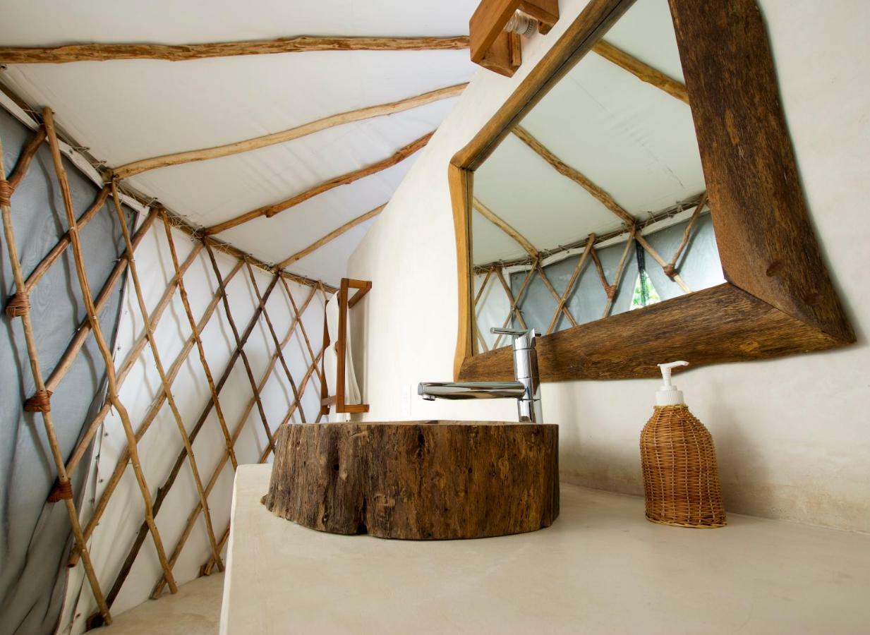 Huaya Camp Apartment Плая дел Кармен Екстериор снимка